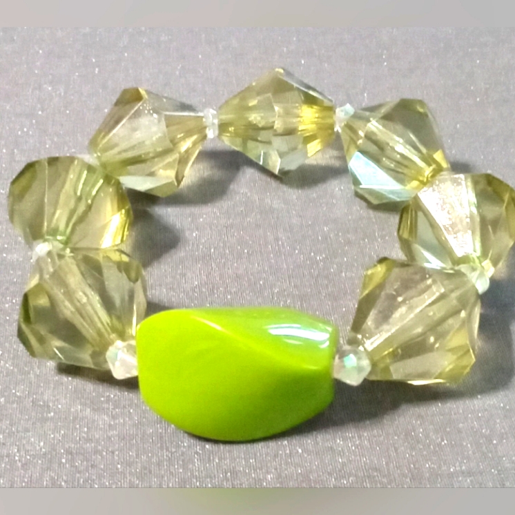 Pretty Homemade Green Elastic Bracelet 15$